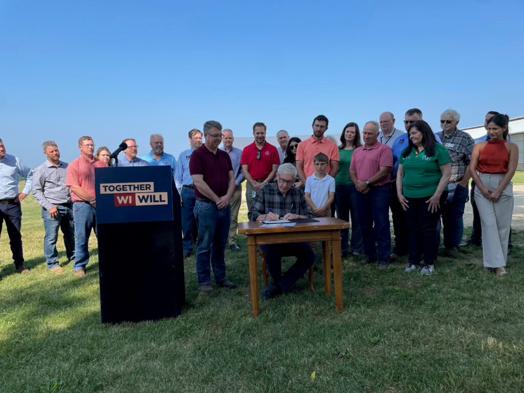 Evers, DOT announce second round of grants to upgrade agricultural roads Evers, DOT announce second round of grants to upgrade agricultural roads