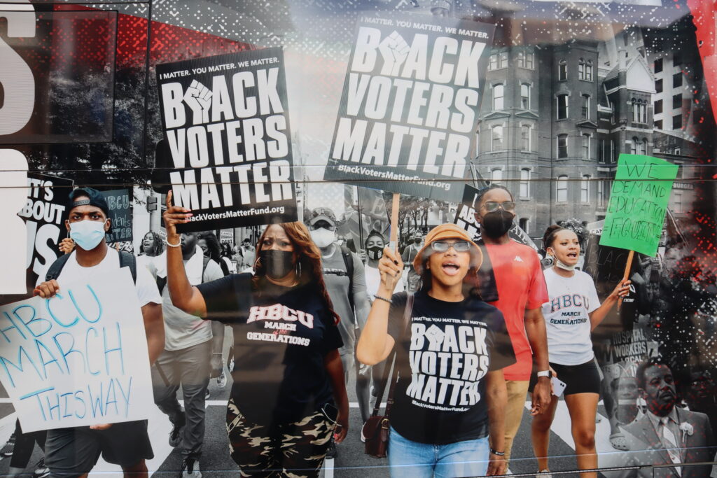 Voter registration campaign focuses on youth at Milwaukee Tech College Voter registration campaign focuses on youth at Milwaukee Tech College
