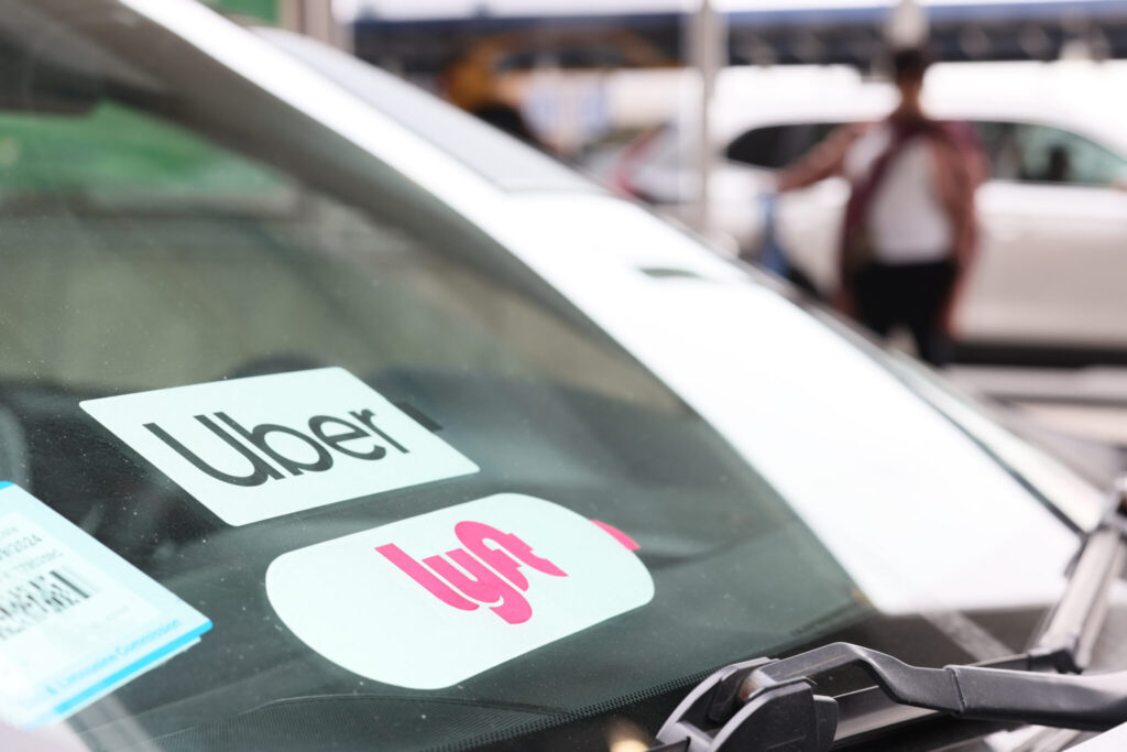 Legislature passes bill that dictates ride-share drivers are not employees Legislature passes bill that dictates ride-share drivers are not employees