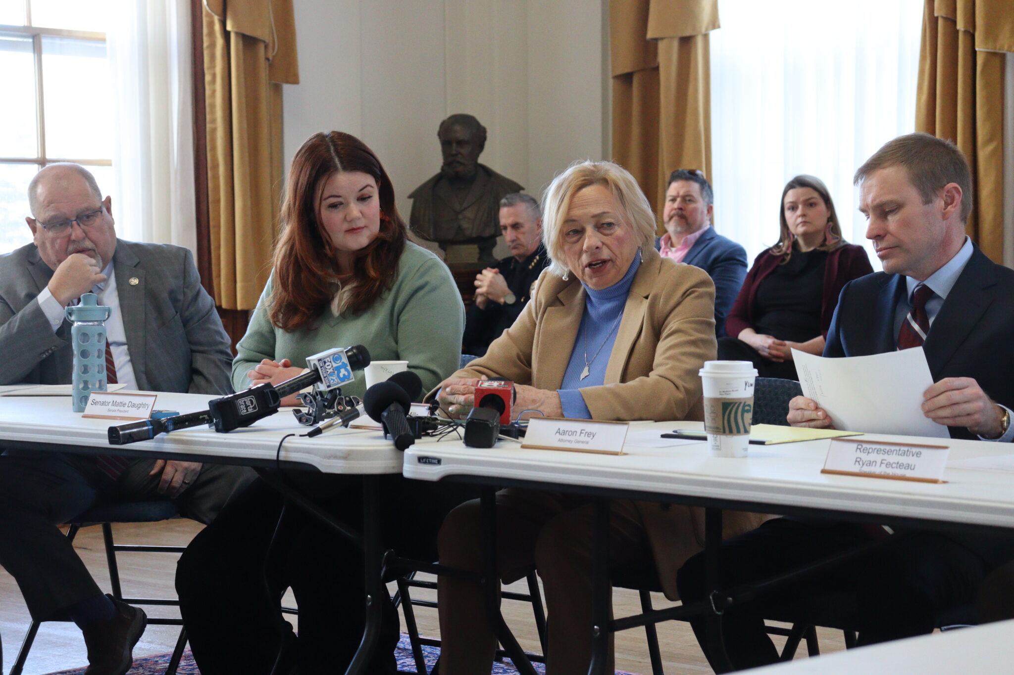 City leaders warn Mills about potential evictions as immigrants fearful ...