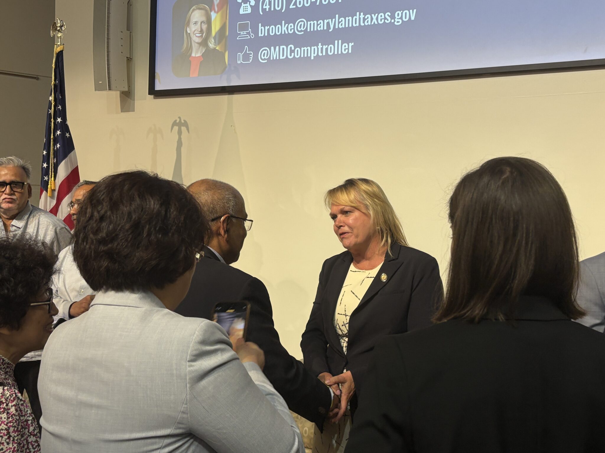 Democrats urge town hall attendees to persevere, hope in face of ‘Big Beautiful Bill’ Democrats urge town hall attendees to persevere, hope in face of ‘Big Beautiful Bill’