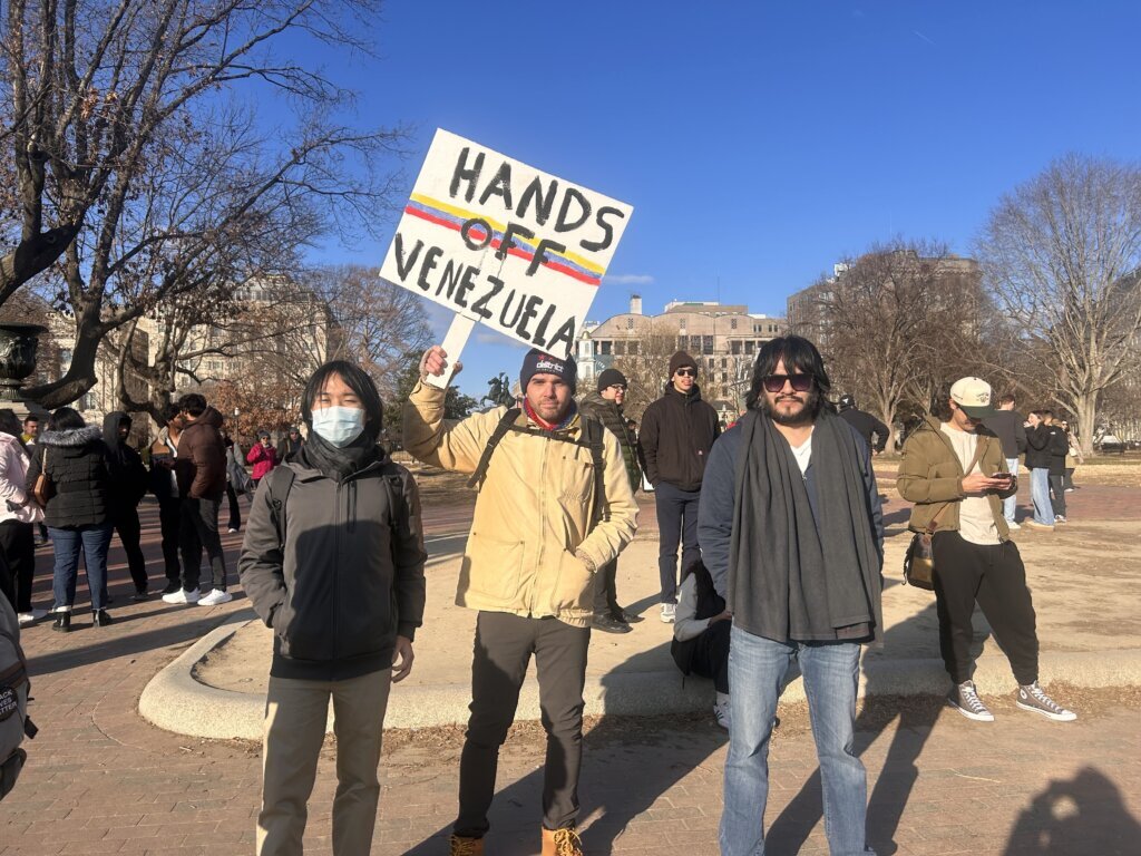 ‘Complex situation’: Local Venezuelan community reacts to the US ...