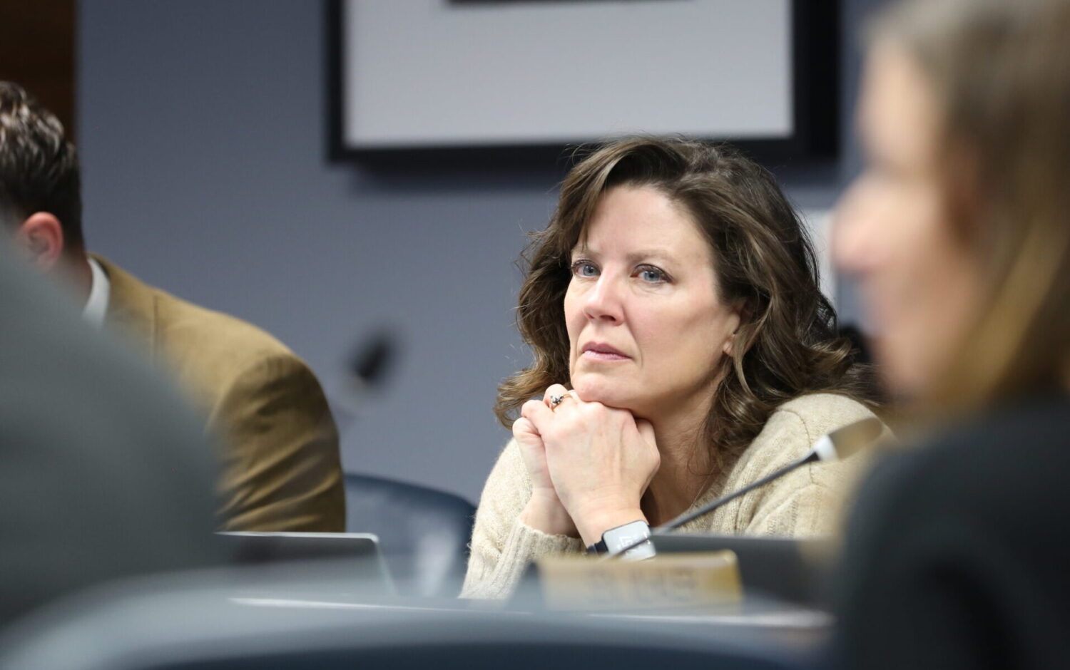 Lawmakers grill South Dakota officials about Noem’s credit card use State Sen. Taffy Howard, R-Rapid City, listens to a presentation during a South Dakota legislative budget committee meeting on Jan. 15, 2025, at the Capitol in Pierre. (Joshua Haiar/South Dakota Searchlight)