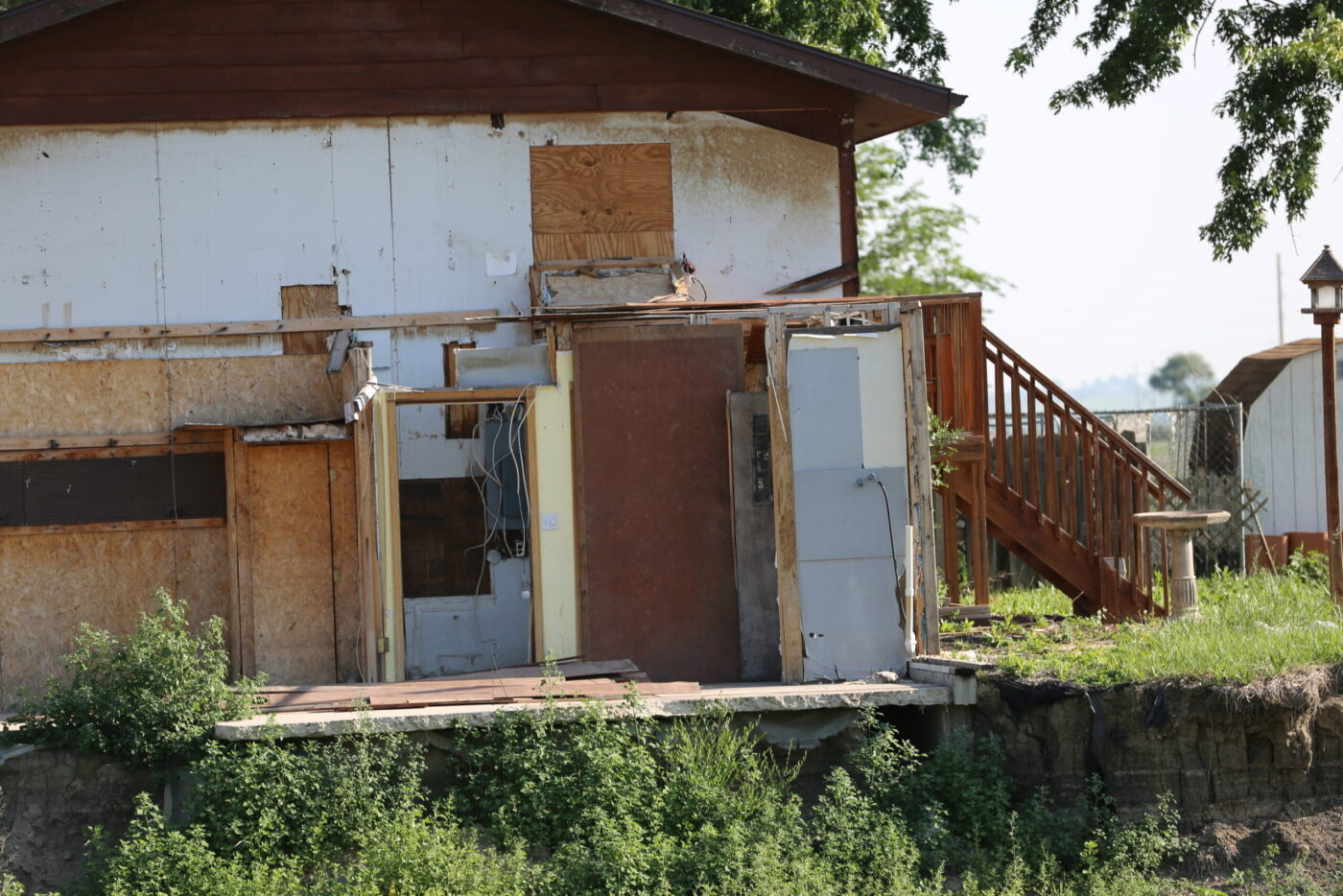 ‘Like we don’t exist’: One year after the flood, a sense of abandonment lingers in McCook Lake ‘Like we don’t exist’: One year after the flood, a sense of abandonment lingers in McCook Lake