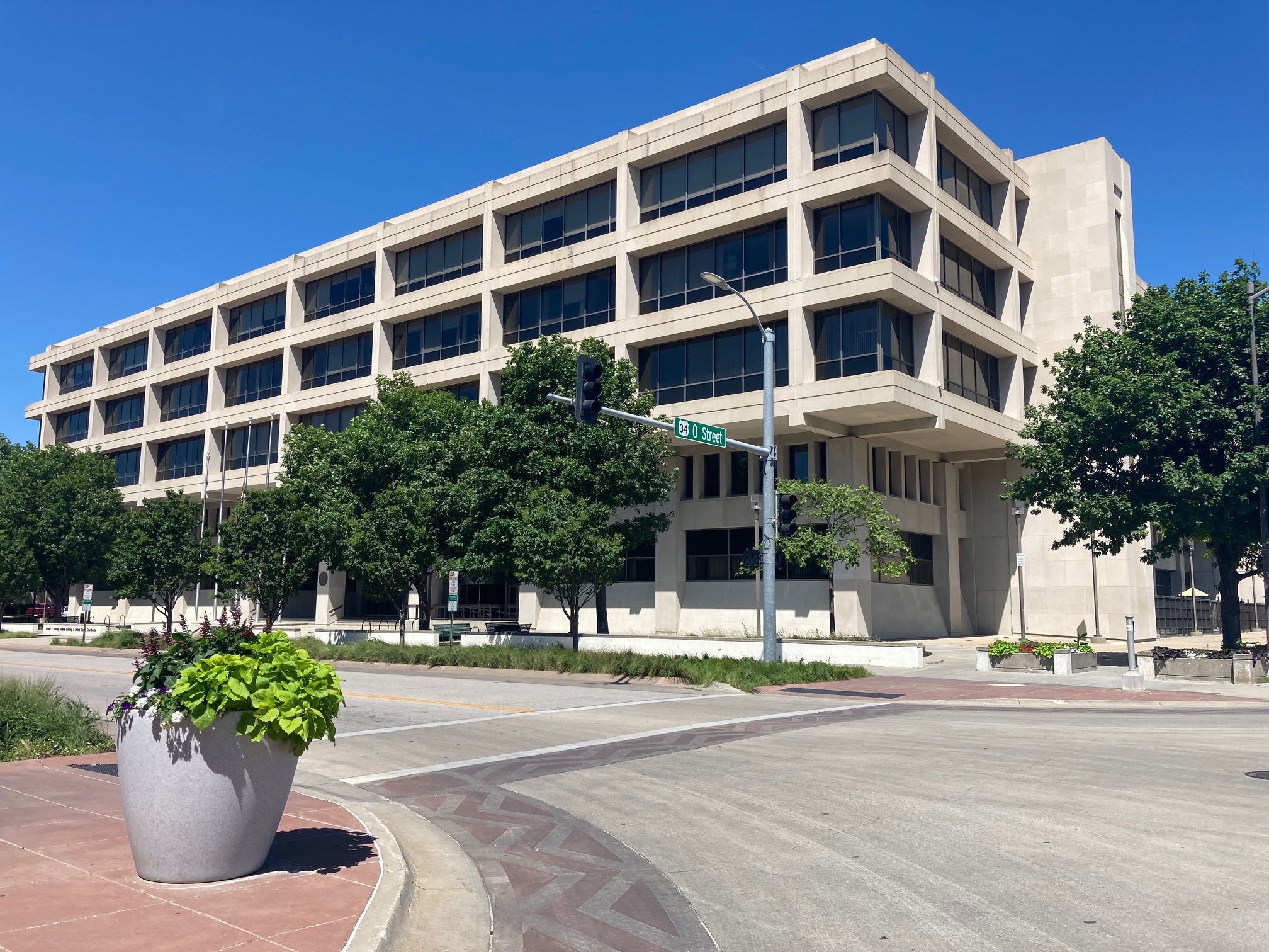 Marshbanks’ investment adviser, Jesse T. Hill, pleads guilty to bank fraud conspiracy Marshbanks’ investment adviser, Jesse T. Hill, pleads guilty to bank fraud conspiracy