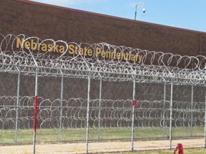 Veterans club in NE’s oldest prison is saluted at Vietnam vet reunion Veterans club in NE’s oldest prison is saluted at Vietnam vet reunion