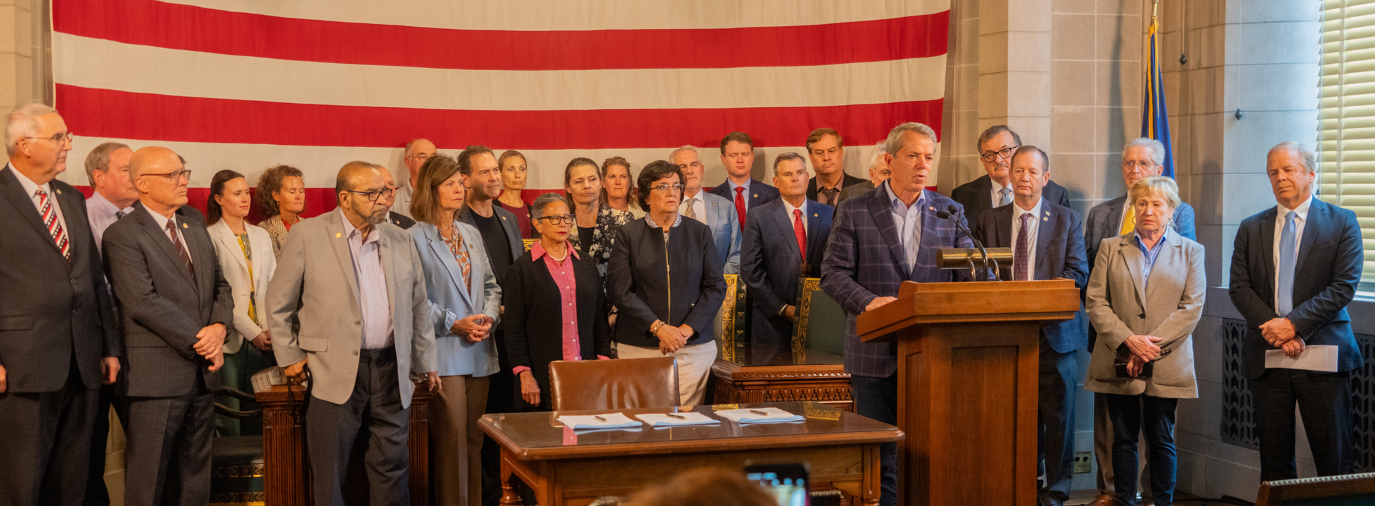 Legislature passes slimmed-down property tax relief package, ends Nebraska’s special session Gov. Jim Pillen and more than two dozen lawmakers join for a news conference celebrating the passage of a much narrowed property tax relief package