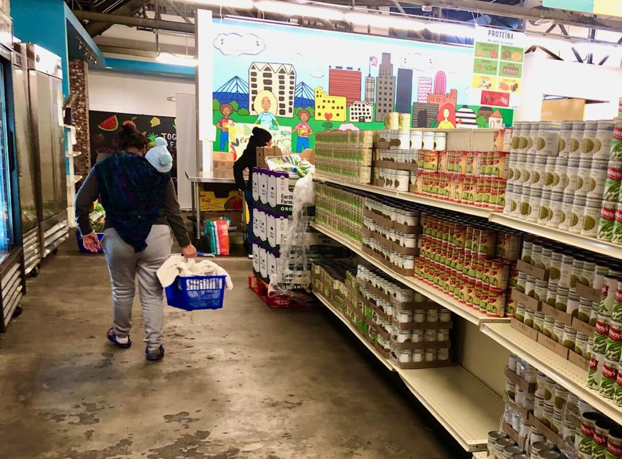 Food pantries feel pressure as hunger, need for aid rises across Nebraska Food pantries feel pressure as hunger, need for aid rises across Nebraska