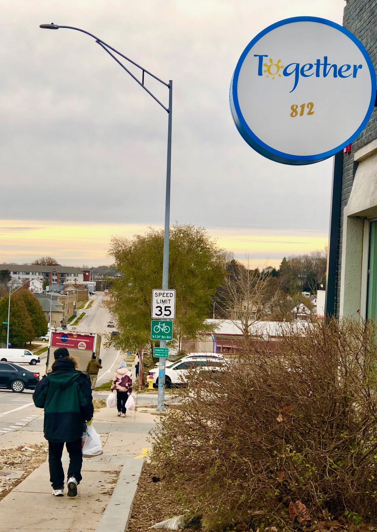 Food pantries feel pressure as hunger, need for aid rises across Nebraska Food pantries feel pressure as hunger, need for aid rises across Nebraska
