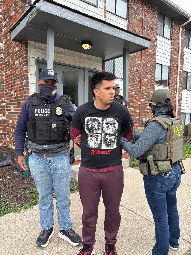 Bellevue man allegedly tied to Venezuelan gang faces attempted murder charge in agent attack Bellevue man allegedly tied to Venezuelan gang faces attempted murder charge in agent attack