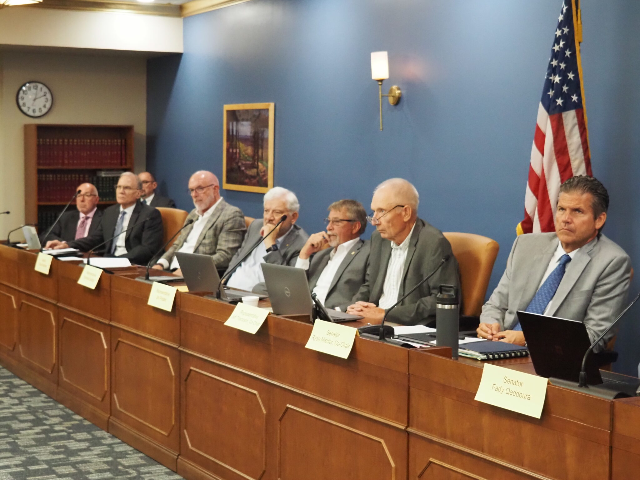 Lawmakers seek road-funding changes, hope to avoid fiscal cliff Lawmakers seek road-funding changes, hope to avoid fiscal cliff