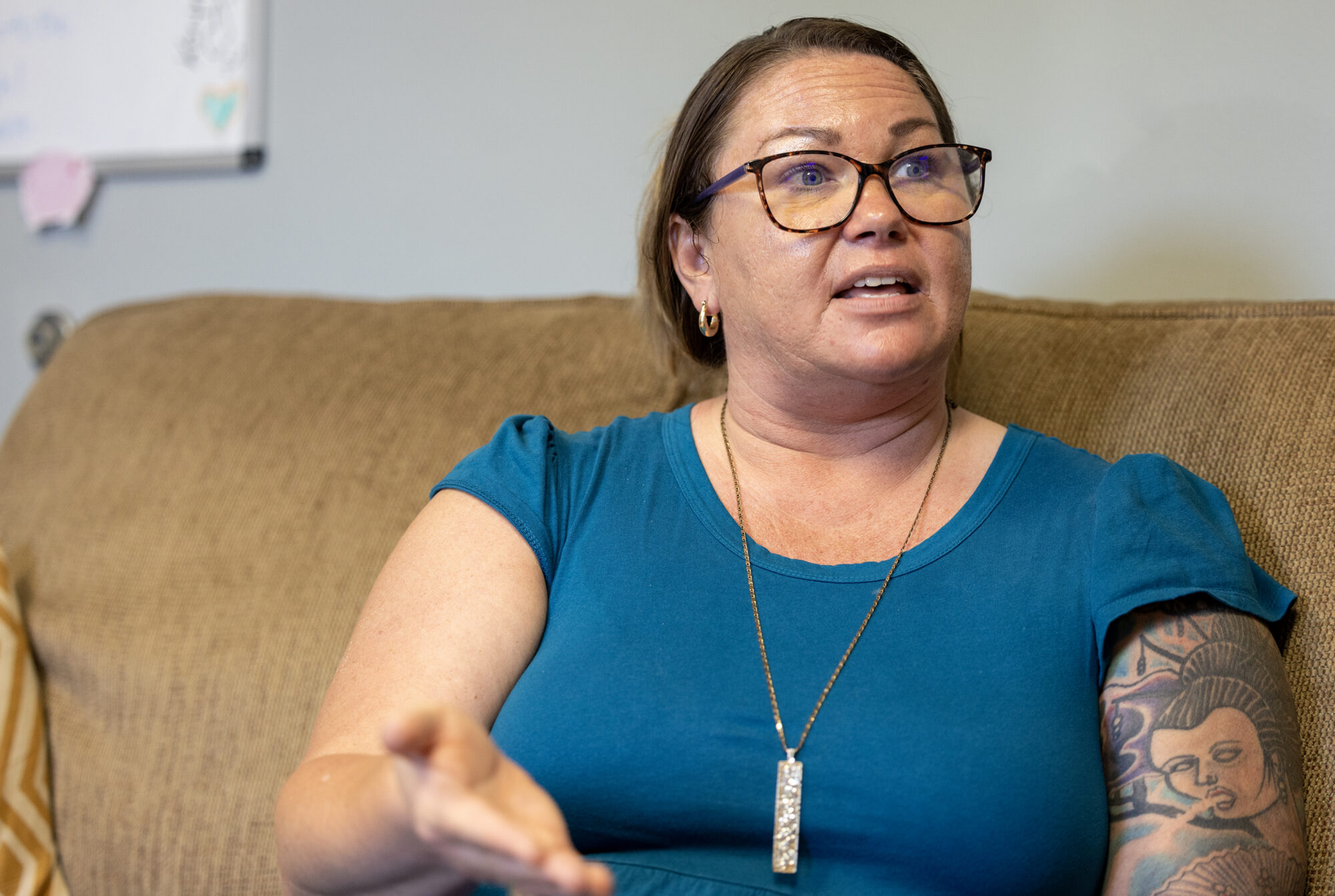 News addiction linked to not only poor mental wellbeing but physical ...