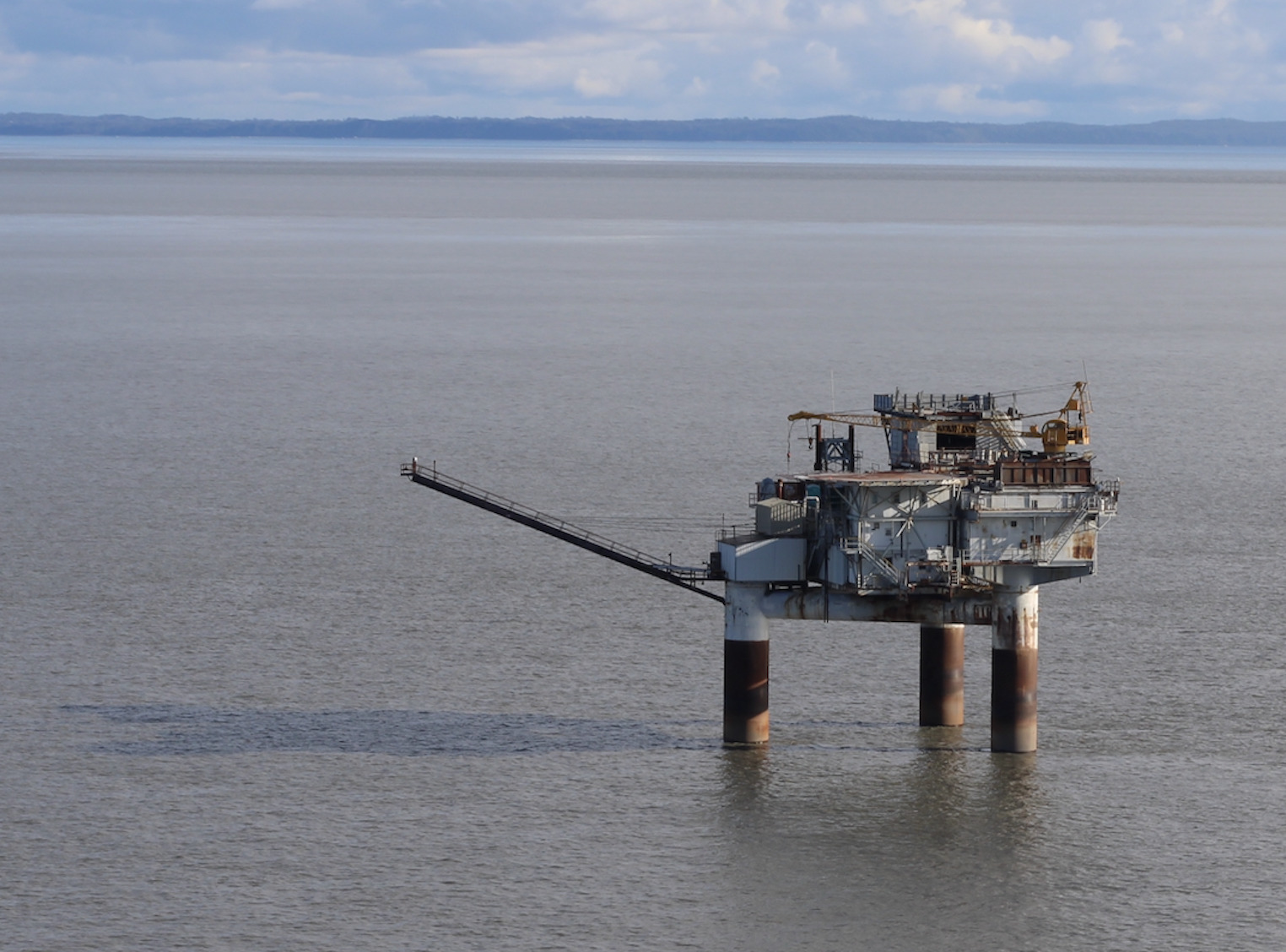In sign of North Slope evolution, privately owned Texas company targets Chevron’s Alaska assets Hilcorp’s Spurr platform, photographed last year, has not produced any oil or gas since 1992. (Photo by Nathaniel Herz for Alaska Public Media)