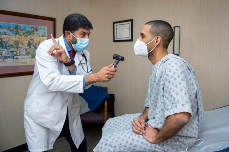 Immigrant physicians: A solution to workforce shortages? Immigrant physicians: A solution to workforce shortages?
