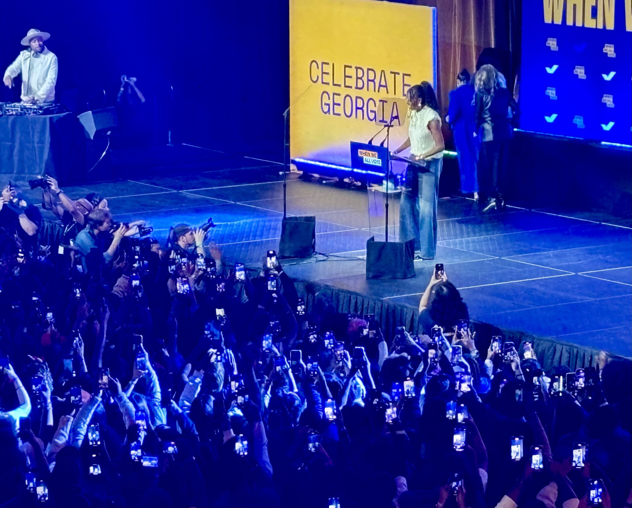 Michelle Obama urges young voters to polls at Georgia rally in last days of presidential campaign Michelle Obama urges young voters to polls at Georgia rally in last days of presidential campaign