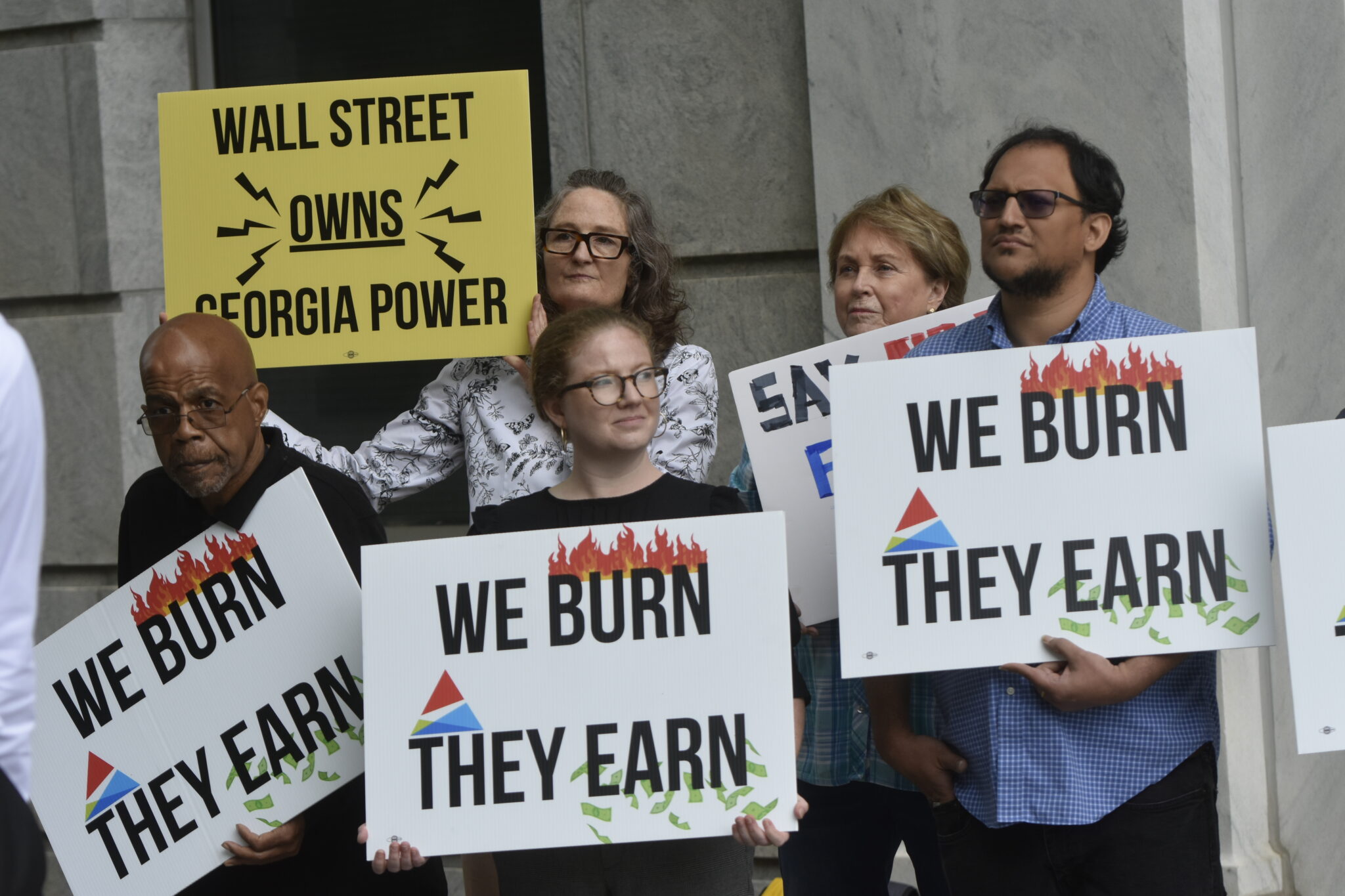 Georgia Power’s plan to support potential data center surge with fossil fuel energy faces scrutiny Georgia Power’s plan to support potential data center surge with fossil fuel energy faces scrutiny