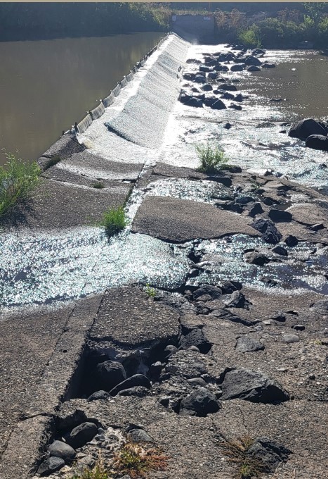 Idaho’s Weiser River District wins grants to fund Galloway Diversion Dam Restoration Project Pre-construction, cracks and deterioration can be seen in the diversion damstructure
