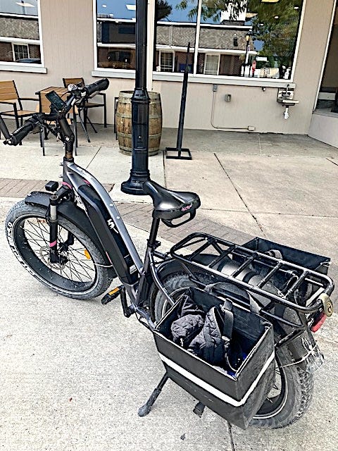 Electric bicycles join horse-drawn buggies in Iowa Amish communities Electric bicycles join horse-drawn buggies in Iowa Amish communities