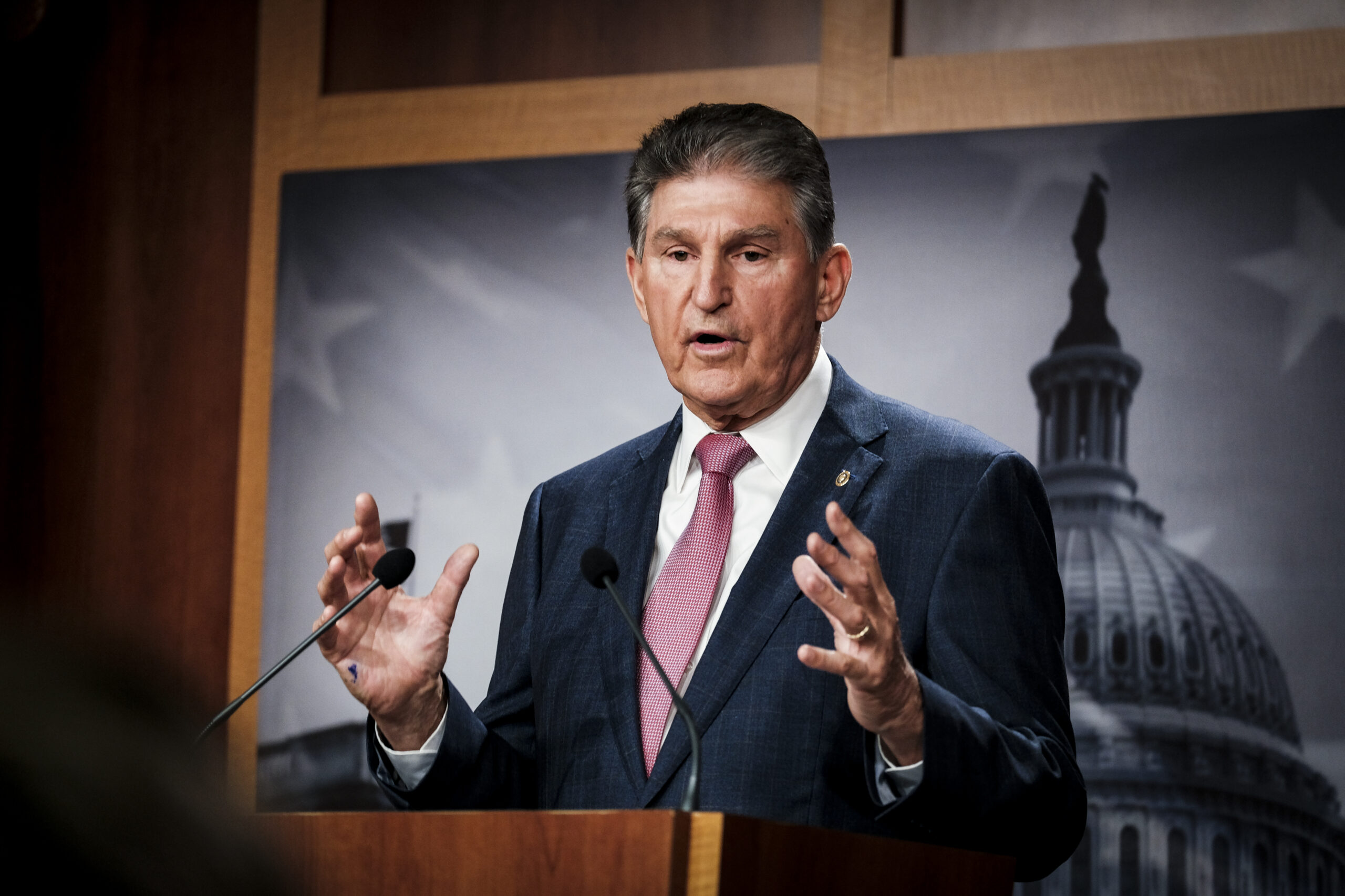 Climate spending in new reconciliation deal a âturning pointâ for the U.S., supporters say Senator Joe Manchin