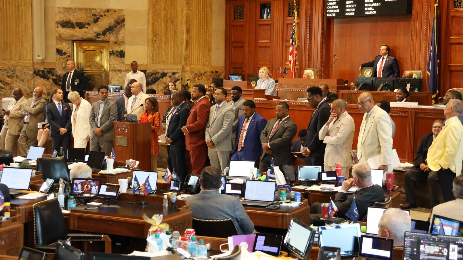 Louisiana legislative session 2025: Winners and losers A group of lawmakers stand in the front of the house chamber
