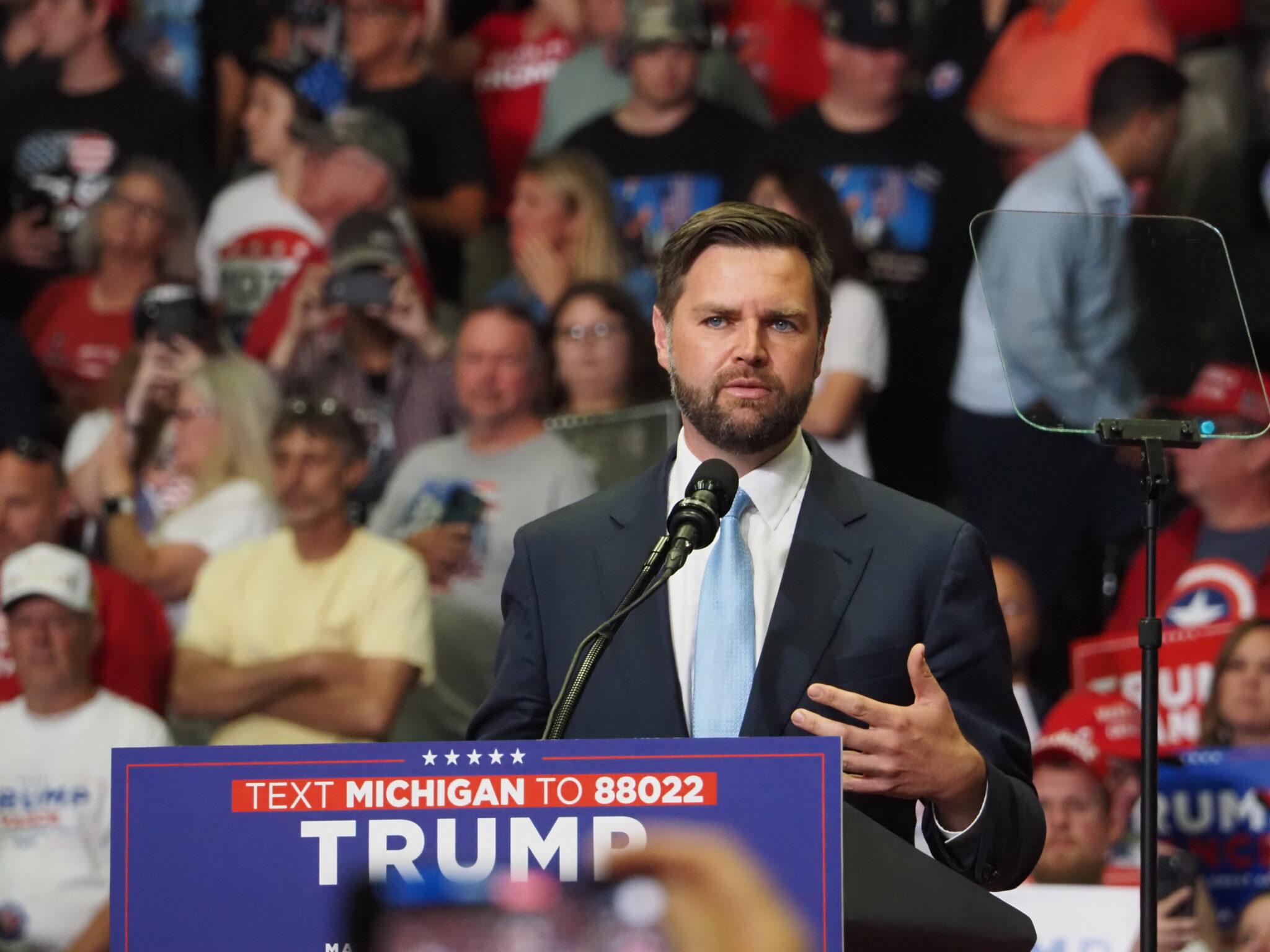 Trump and Vance talk RNC, assassination attempt and manufacturing at Grand Rapids rally Trump and Vance talk RNC, assassination attempt and manufacturing at Grand Rapids rally