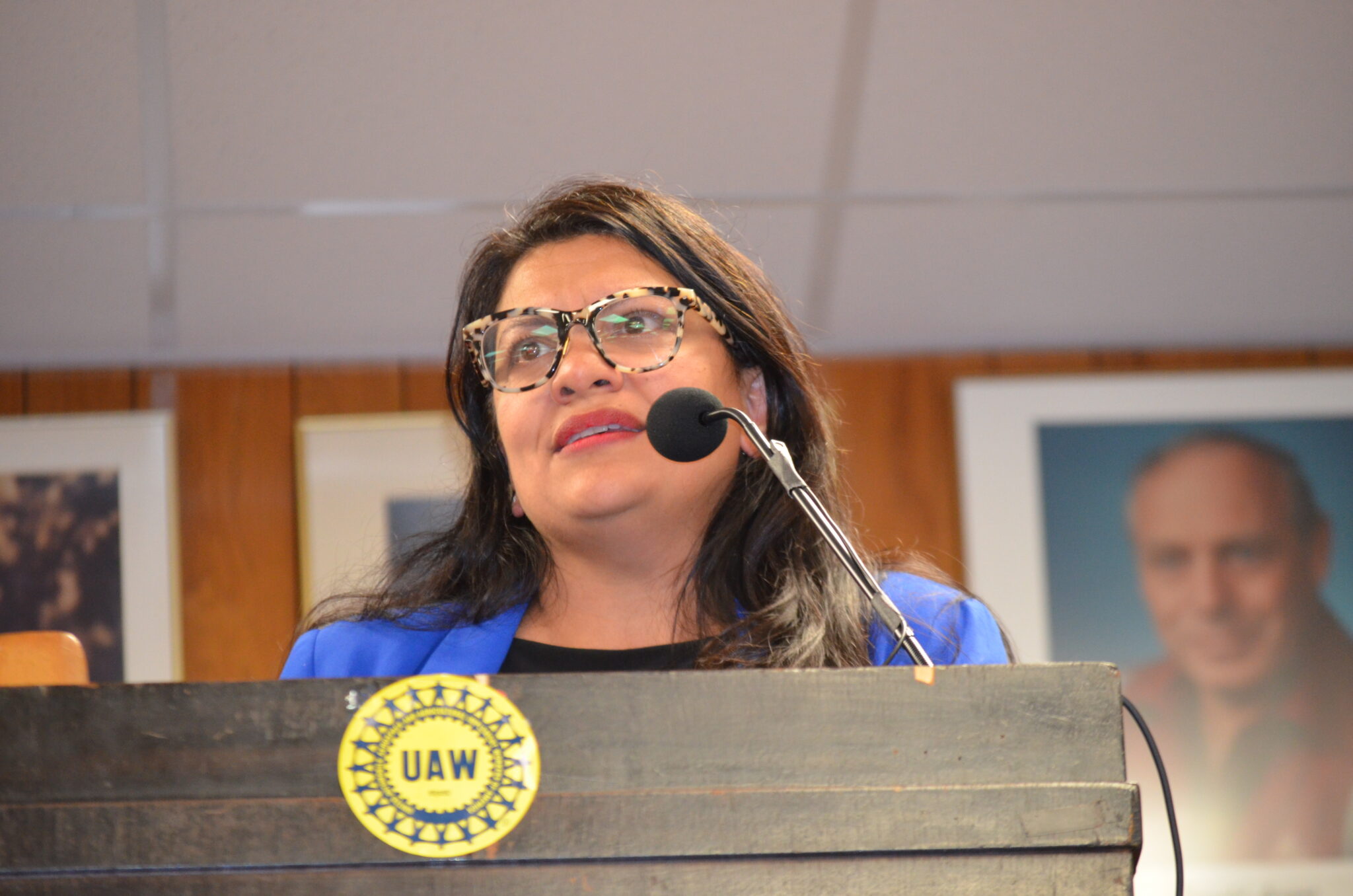 Fain rallies with Stellantis UAW members at Trenton plant ahead of strike authorization vote Fain rallies with Stellantis UAW members at Trenton plant ahead of strike authorization vote