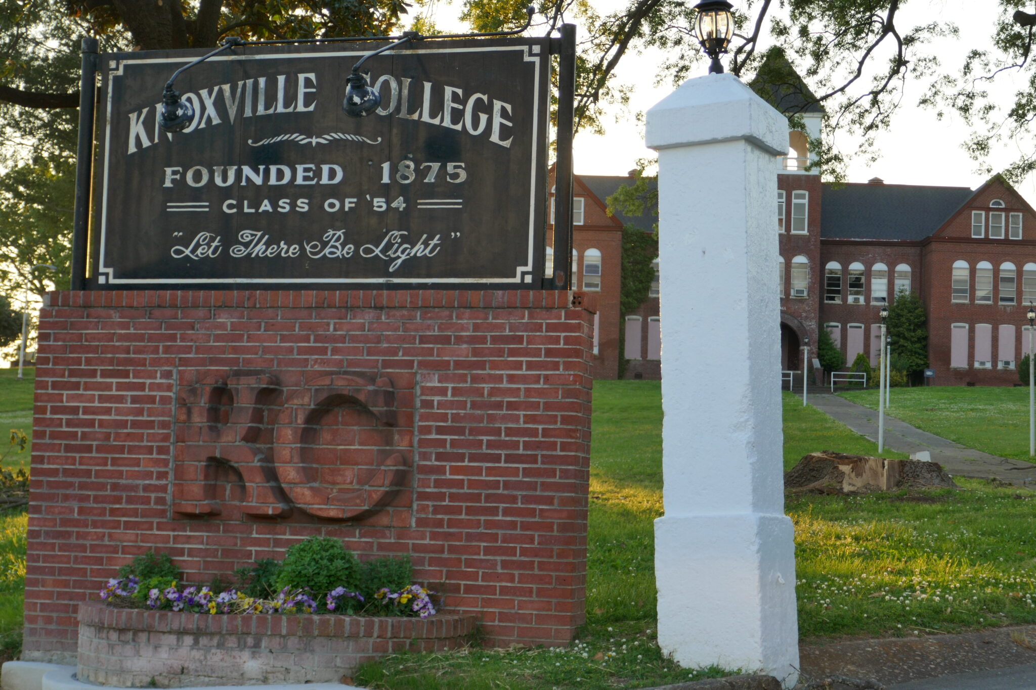 After fire at historically Black Knoxville College, leaders speak out on school’s status photographed in 2019, two years after the school stopped holding classes on campus. Photo by Phil Venditti. https://www.flickr.com/photos/venditti_min_min-venditti/
