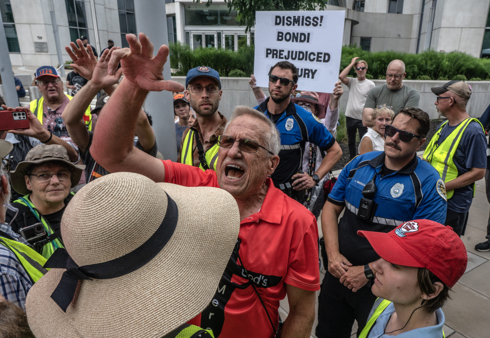 Coverage of Kilmar Abrego Garcia arraignment in Nashville Supporters of Kilmar Abrego Garcia escorted a counter-protester -- who told members of the crowd to "stop lying" about immigration" -- out of the crowd. (Photo: John Partipilo/Tennessee Lookout)