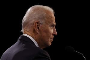 Biden to battered Florida: âWeâre going to do everything we can for youâ