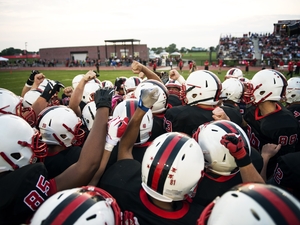 Two senators have reached a bipartisan deal on legislation dealing with college athletes' name, image and likeness compensation. (Photo by Getty Images)