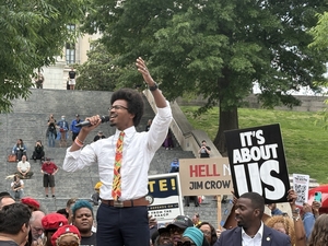 Tennessee State Rep. Justin Pearson, a Memphis Democrat, speaks to a crowd of protesters on May 5, 2026, the first day of a special legislative session called by Gov. Bill Lee to redraw Tennessee’s Congressional districts. (Photo: Cassandra Stephenson/Tennessee Lookout)