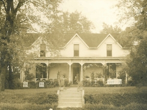 My family has been in Tennessee a long time and I love my home, pictured here in the 1920s, but the state is breaking my heart. (Photo: McCall family)