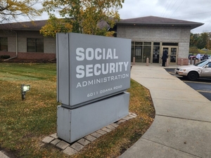 The Social Security Administration field office in Madison, Wisconsin, pictured in October, 2025. (Photo by Erik Gunn/Wisconsin Examiner)