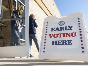 New Jersey recently found 6,600 noncitizens on its voter rolls in 2023 and 2024, because of a software problem with the state Motor Vehicle Commission automatic voter registration system. (Photo byDaniella Heminghaus/New Jersey Monitor)