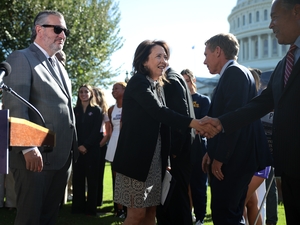 WASHINGTON, DC - SEPTEMBER 14: U.S. Senate Committee on Commerce, Science &amp; Transportation Chairman Ted Cruz (R-TX) (L) and ranking member Sen. Maria Cantwell (D-WA) welcome Gonzaga men's basketball Coach Mark Few and University of Houston men's basketball Coach Kelvin Sampson (R) before a news conference with NCAA athletes and coaches about the Protect College Sports Act on September 14, 2026 in Washington, DC. The bill will set rules for college athlete "Name Image and Likeness," revenue share cap, transf