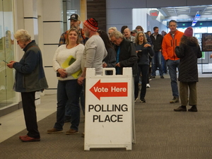 Early voters line up at the Midtown Mall in Anchorage on Thursday, Oct. 22, 2026. (Yereth Rosen photo/Alaska Beacon)