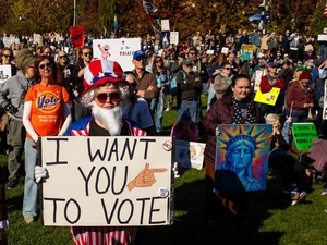 Thousands gather in downtown Minneapolis, Minnesota, for the national No Kings rally to encourage midterm voting on Saturday, Oct. 17, 2026. (Photo by Nicole Neri/Minnesota Reformer)