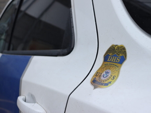 Trump administration sues Maine for denying immigration agents covert plates