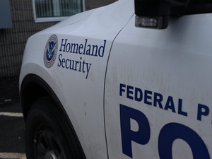 Maine rights groups back state’s refusal to issue covert license plates to federal agents