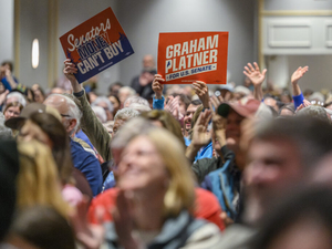 Platner and other progressives present united front at rally amid latest controversies