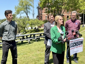 Gubernatorial candidates have competing visions for AI use in Maine