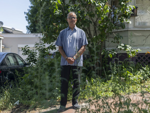 Uninsured but undaunted, a Portland surgical patient searched the globe for a deal