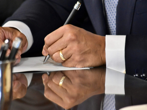 New laws: No Kings, no trying youths as adults, no ‘dynamic pricing’ — and a prehistoric shark