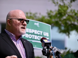 State employee union decries pay, staffing in new report