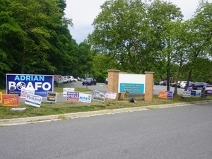 Early voting ends with light turnout at polls, thousands of mail-in ballots so far
