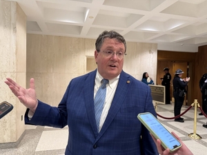 FBI arrests Ohio man on charges of threatening to kill Rep. Fine, his family