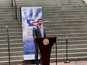 Uthmeier announces felony charges against a Canadian citizen who voted in Florida elections