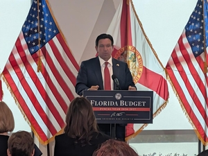 DeSantis won’t formally campaign for property tax amendment 