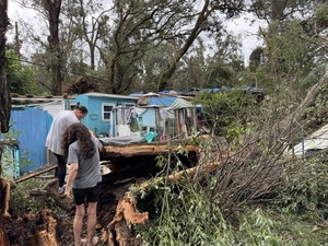 After Hurricane Isaias, neighbors reckon with damage to their homes in Pensacola