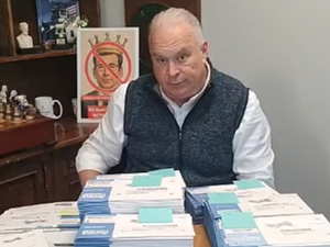 WA GOP leader says he has box of ballots found by a Renton dumpster